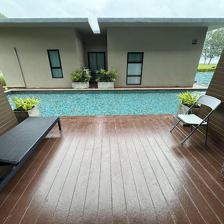 La Isla Pranburi Beach Resort Sam Roi Yot Dış mekan fotoğraf