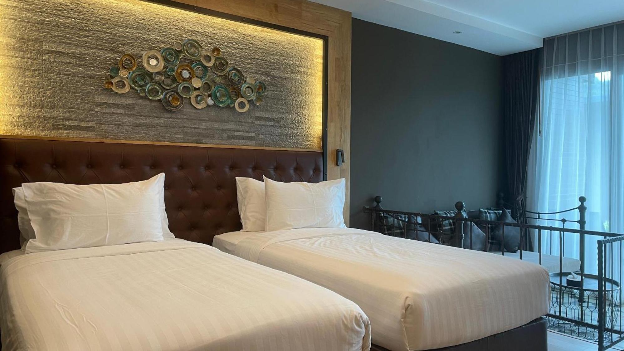 La Isla Pranburi Beach Resort Sam Roi Yot Dış mekan fotoğraf