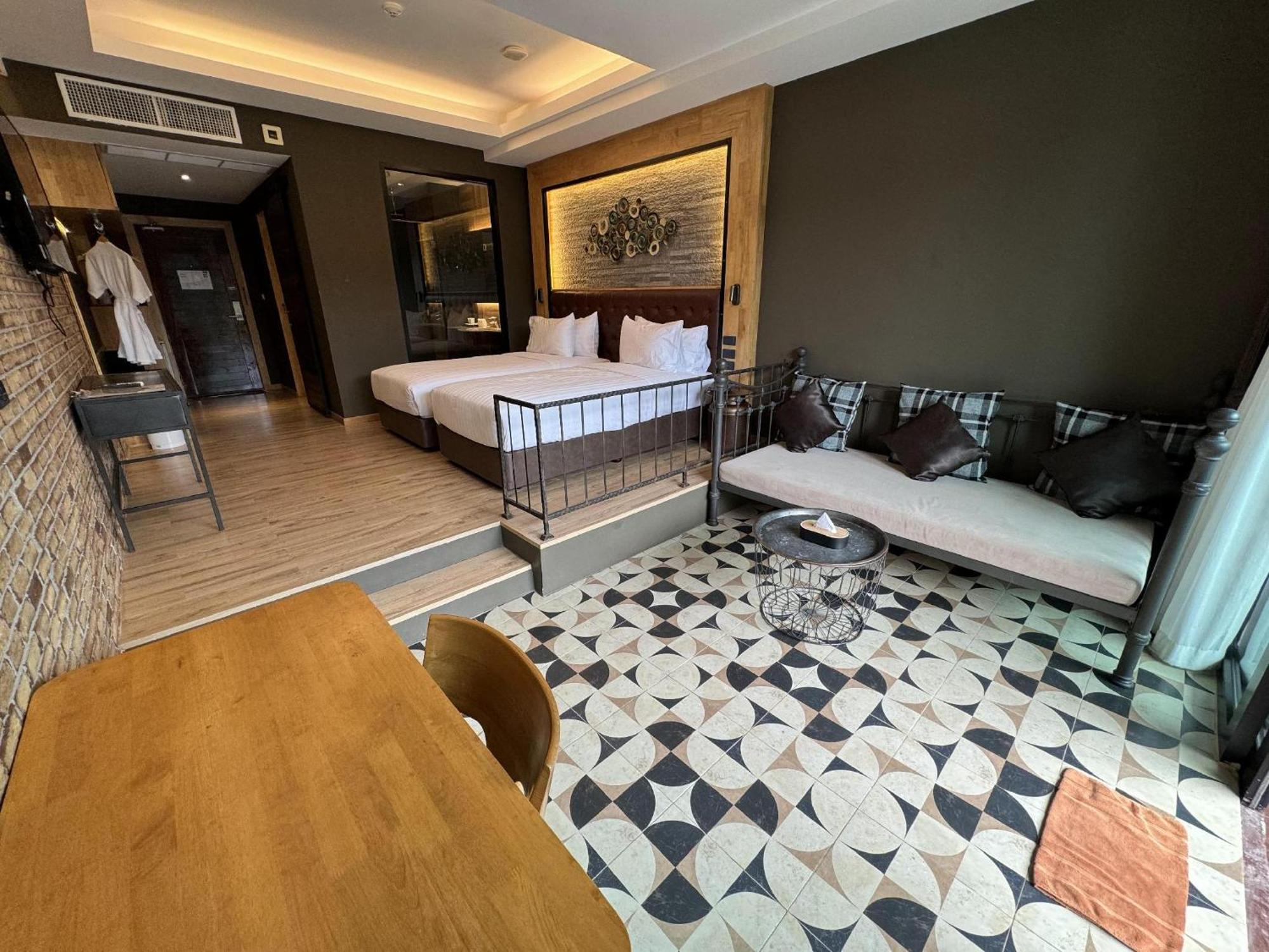 La Isla Pranburi Beach Resort Sam Roi Yot Dış mekan fotoğraf
